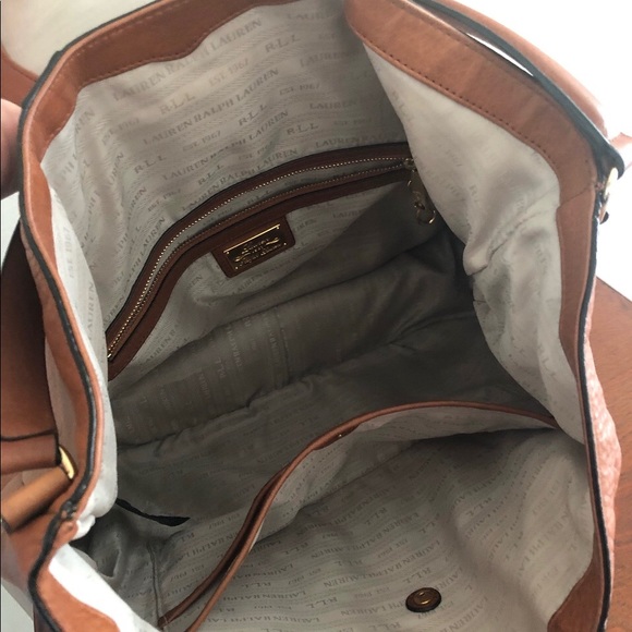 ๐ Brown Ralph Lauren purse with gold buckle - Picture 3 of 3
